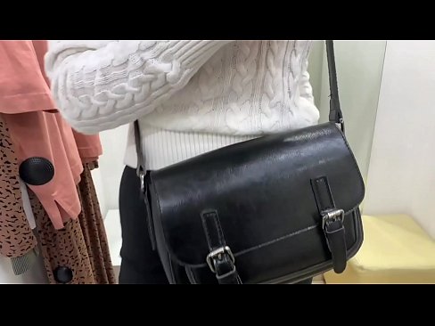 ❤️ Montaj odasında bir yapay penis ile genç orospu FeralBerry kamu mastürbasyon Kaliteli porno tr.hotpornphotos.ru ❌